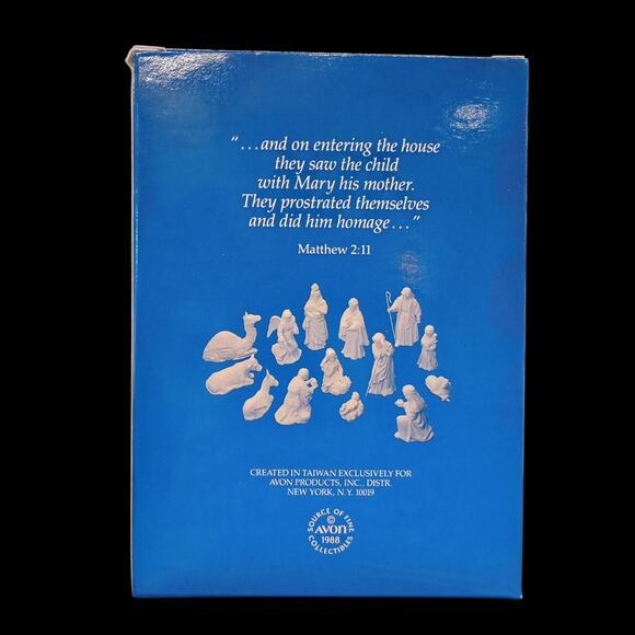AVON Nativity Collectibles The Innkeeper Figurine 1988 With Box White Porcelain - Picture 10 of 11